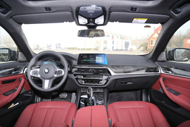 2018款宝马525Li