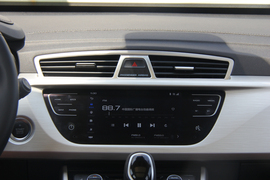 2018款吉利博越1.8TD