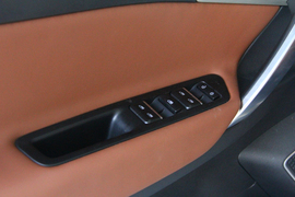 2018款吉利博越1.8TD