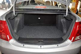 2012款吉利英伦SC3