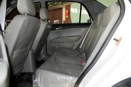 2012款吉利英伦SC3