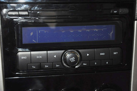 2012款吉利英伦SC3