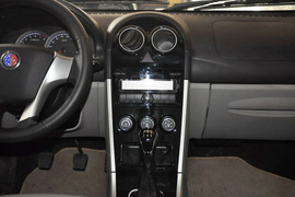 2012款吉利英伦SC3