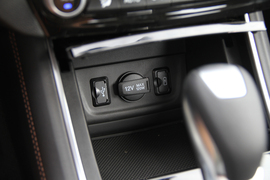 2018款长安逸动XT