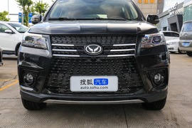 前脸特写