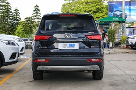   2018款 北汽幻速S7 1.5T 自动尊贵型