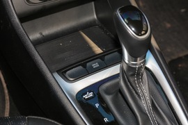   2018款 现代 悦动 1.6L 自动悦心版DLX