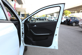 2018款奇瑞瑞虎3X