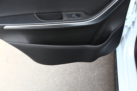 2018款奇瑞瑞虎3X