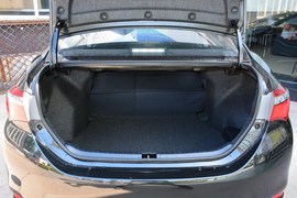 2018款丰田卡罗拉1.2T