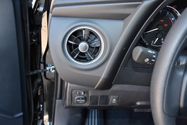 2018款丰田卡罗拉1.2T