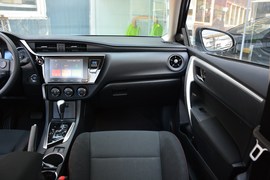 2018款丰田卡罗拉1.2T
