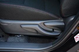 2018款丰田卡罗拉1.2T