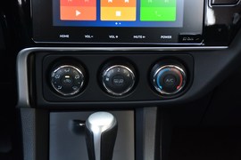 2018款丰田卡罗拉1.2T