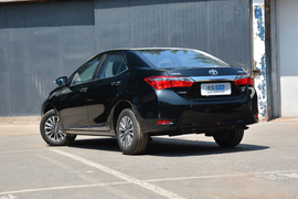 2018款丰田卡罗拉1.2T