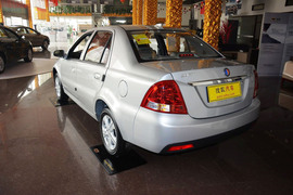 2012款吉利英伦SC3