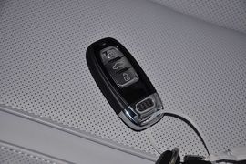 2013款奥迪A8L