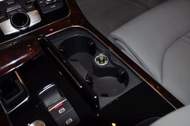 2013款奥迪A8L