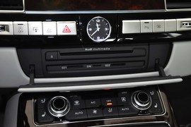 2013款奥迪A8L
