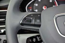 2013款奥迪A8L