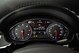 2013款奥迪A8L