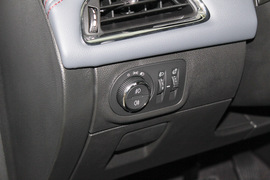 2018款雪佛兰科鲁兹330T