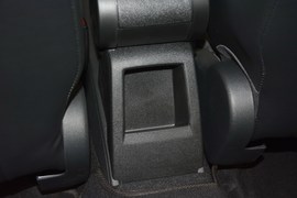 2013款大众全新桑塔纳1.6L手动舒适版