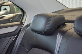 2013款大众全新桑塔纳1.6L手动舒适版