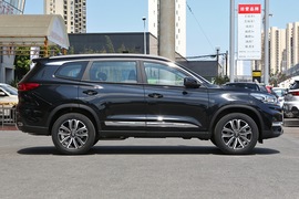 2018款奇瑞瑞虎8