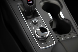 2018款凯迪拉克XT4
