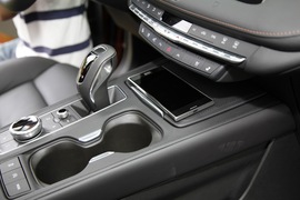 2018款凯迪拉克XT4