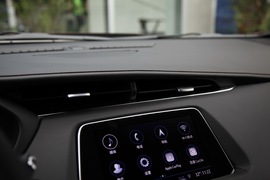 2018款凯迪拉克XT4
