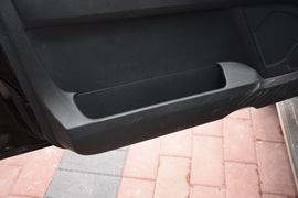 2019款三菱帕杰罗