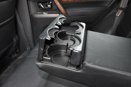 2019款三菱帕杰罗