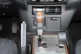 2019款三菱帕杰罗