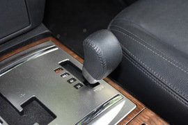 2019款三菱帕杰罗