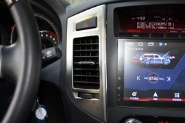 2019款三菱帕杰罗