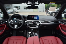 2018款宝马530Li