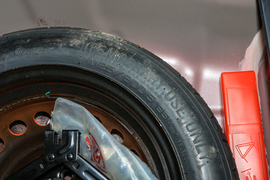 2017款东风悦达起亚