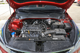 2017款东风悦达起亚