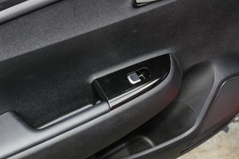 2017款东风悦达起亚