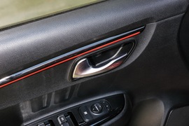 2017款东风悦达起亚