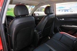 2017款东风悦达起亚