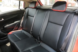 2017款东风悦达起亚