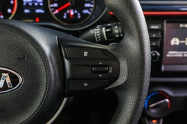 2017款东风悦达起亚