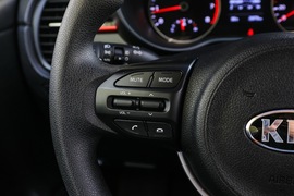 2017款东风悦达起亚