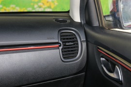 2017款东风悦达起亚