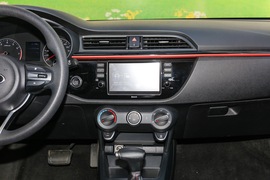 2017款东风悦达起亚