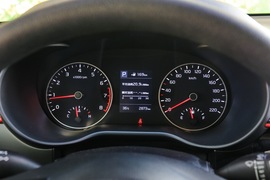 2017款东风悦达起亚