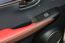 2018款雷克萨斯NX200